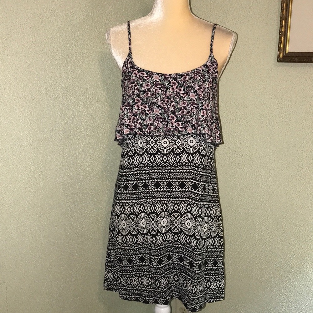 Maurice’s Black Floral Print Sundress Size Small